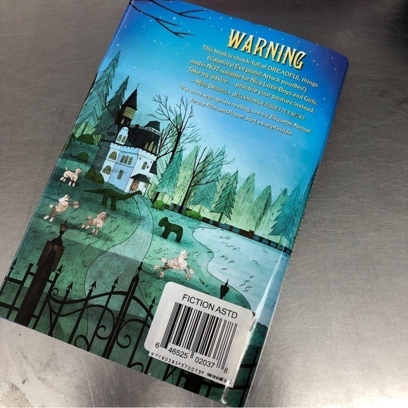 The League of Beastly Dreadfuls by: Holly Grant, paperback book - Picture 6 of 7